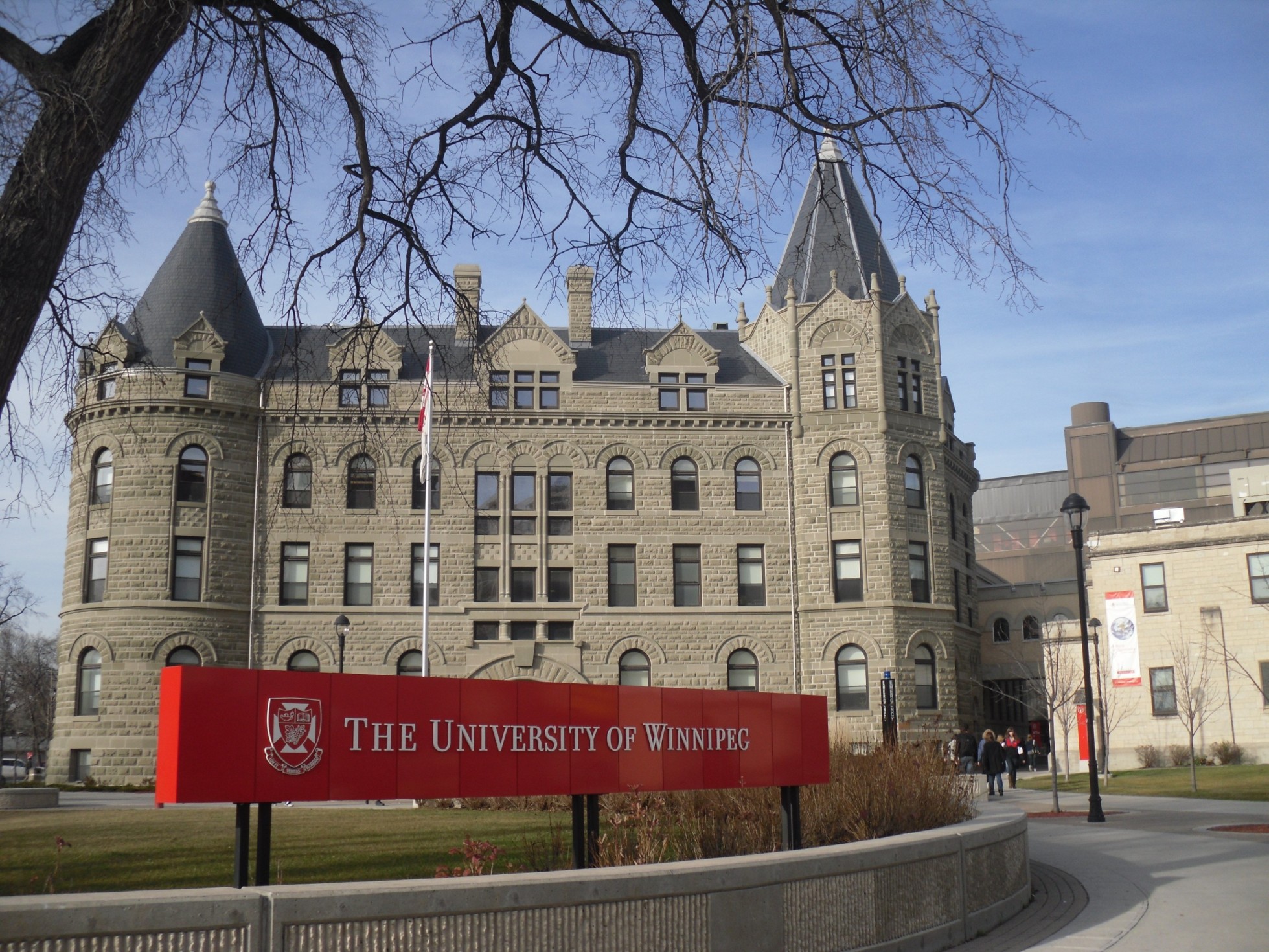 UofW.jpg